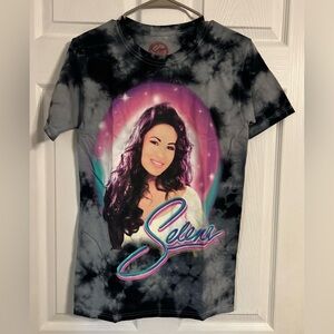 selena official merchandise Size Small Short Sleeve Graphic Tshirt NWOT